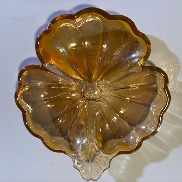 Marigold clover 3 part dish, carnival glass GUC, 6”x 7”x1” vintage, pretty! - Picture 2 of 4